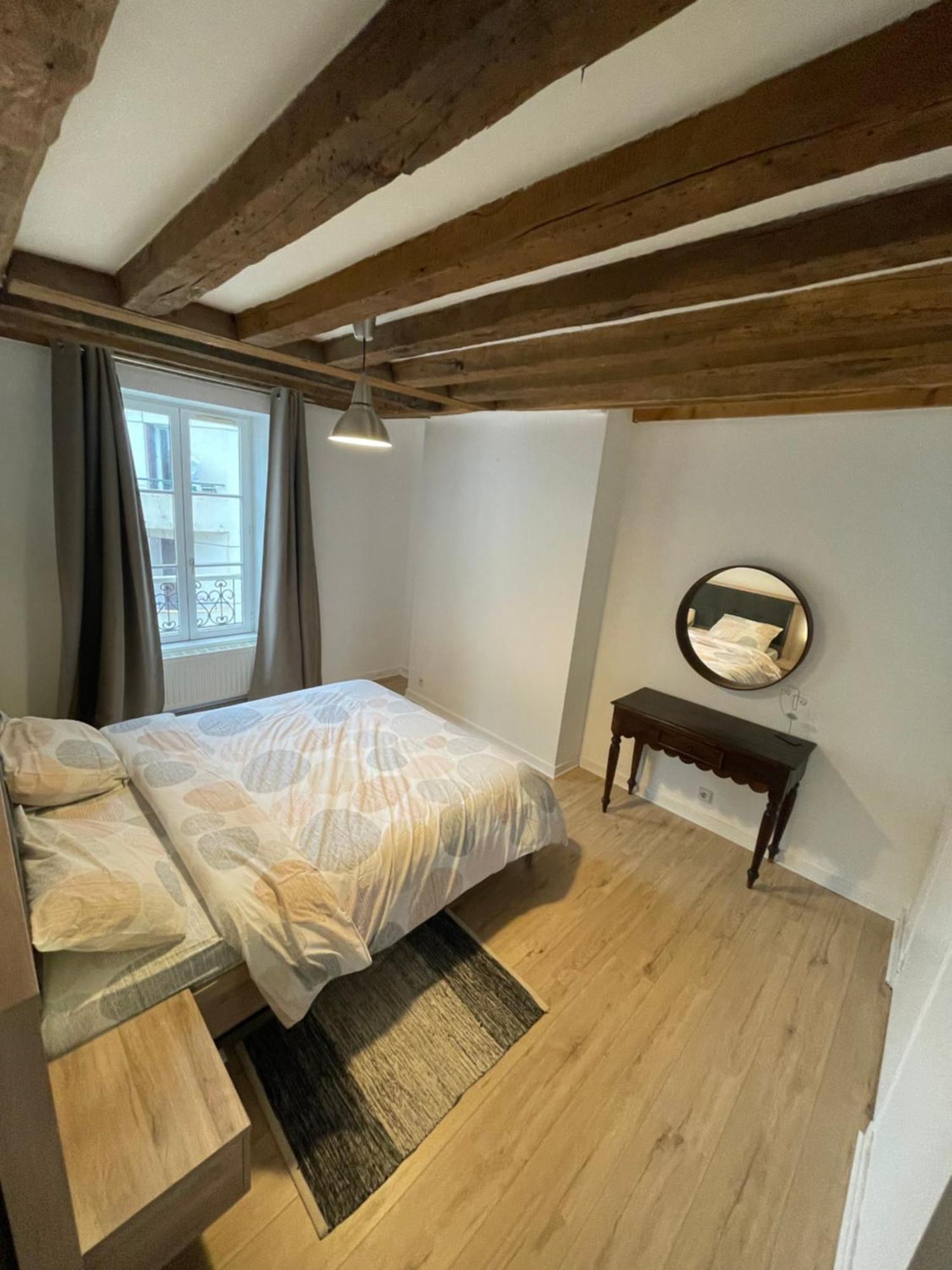 Charmant Appartement Orleans ! Dış mekan fotoğraf